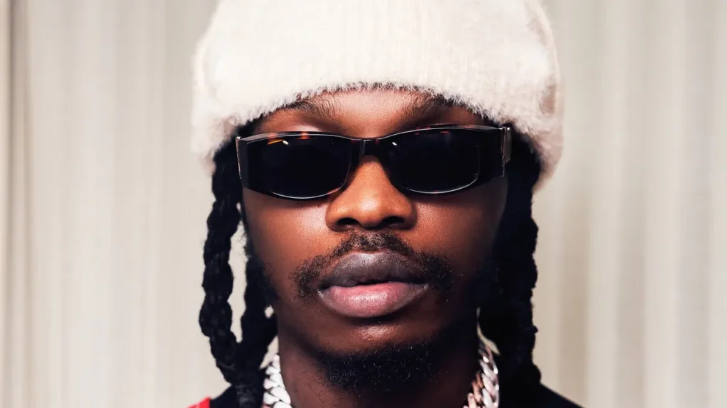 Naira-Marley-with-sunglasses-and-beanie