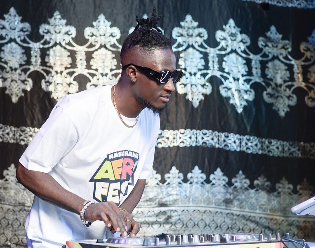 DJ StarBoi