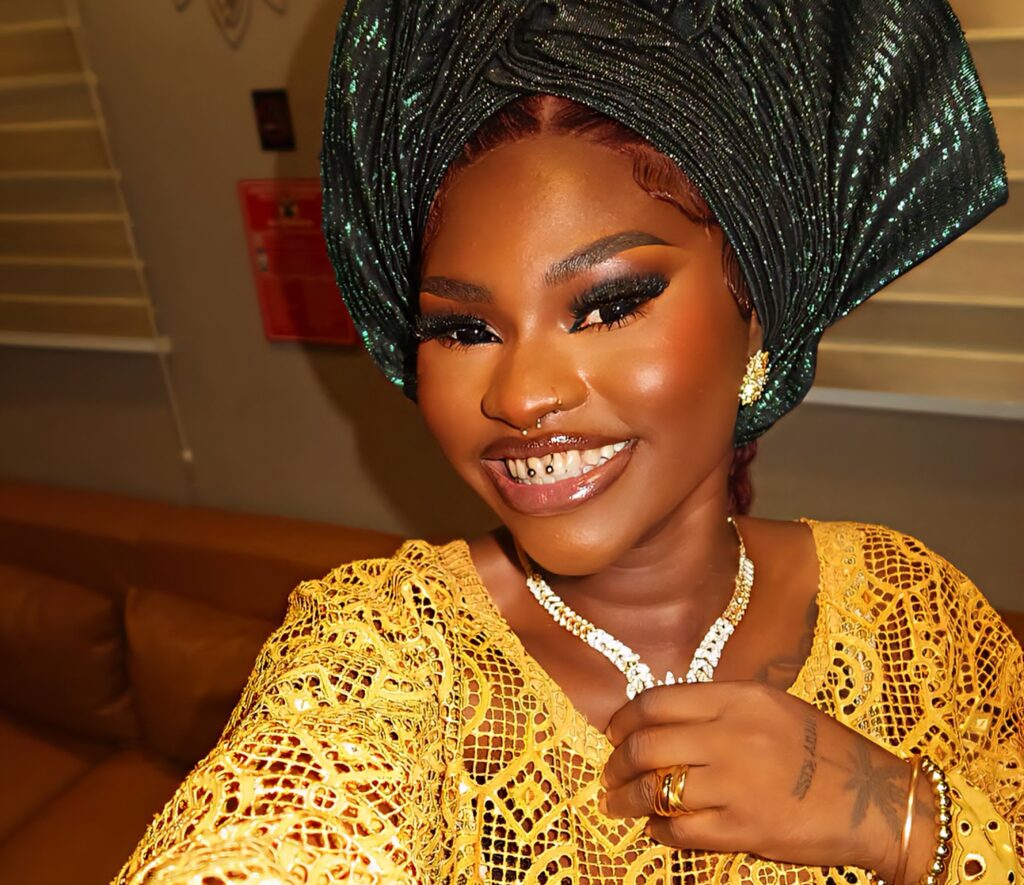 Mandy Kiss - President of Olosho