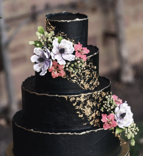 Gold-Tipped-Black-Cake